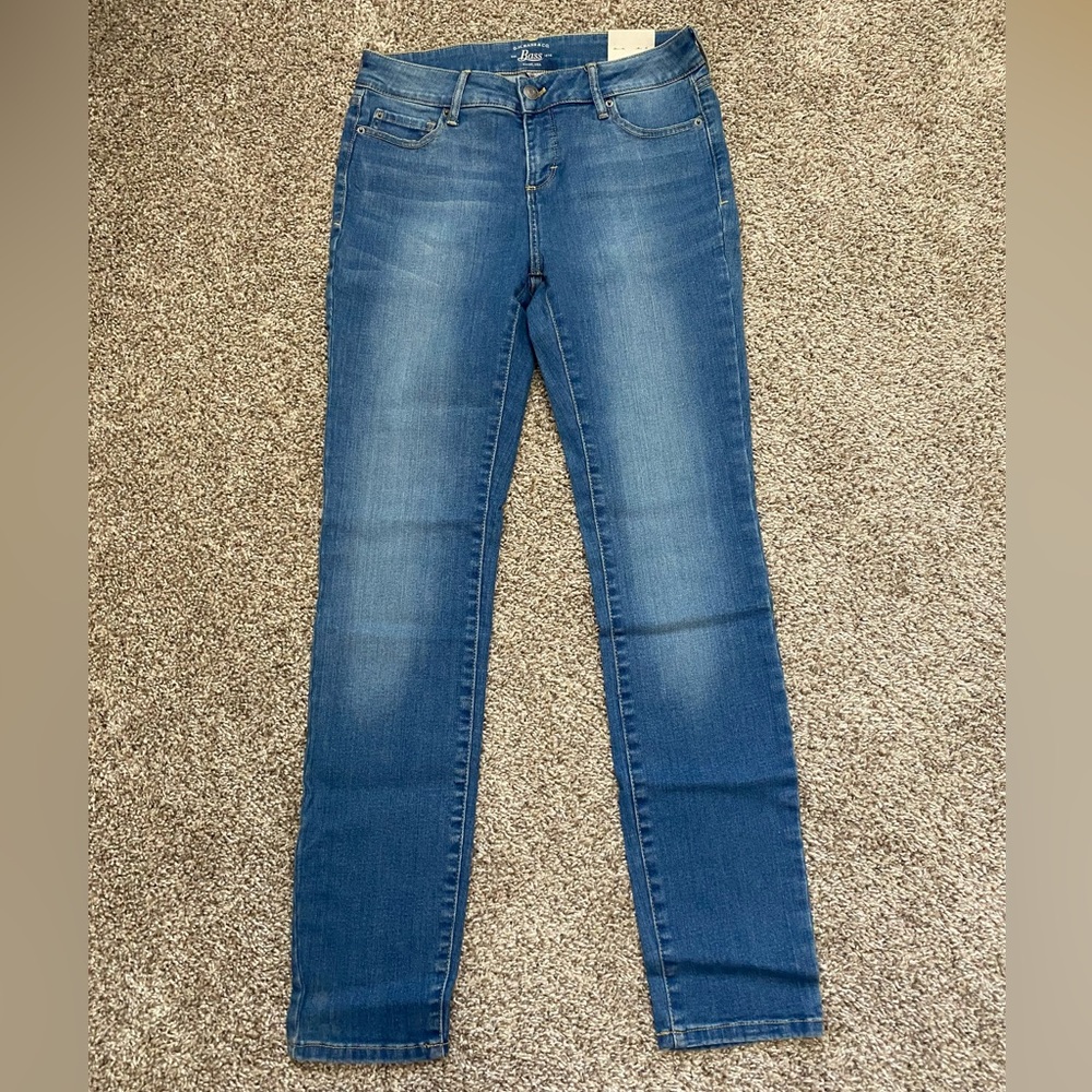 NEW w/ Tags Women’s GH Bass Jeans